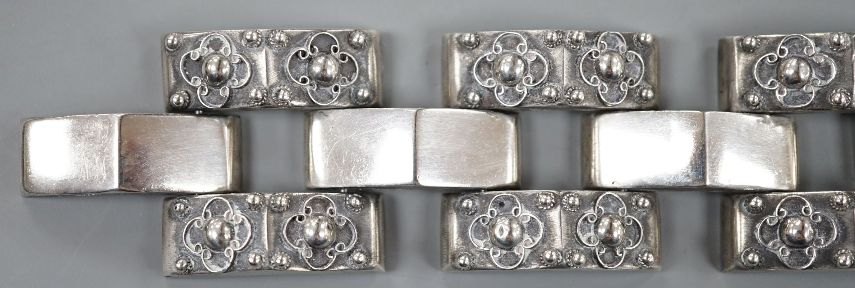 A large Mexican white metal bracelet, approx. 17cm, 72 grams.